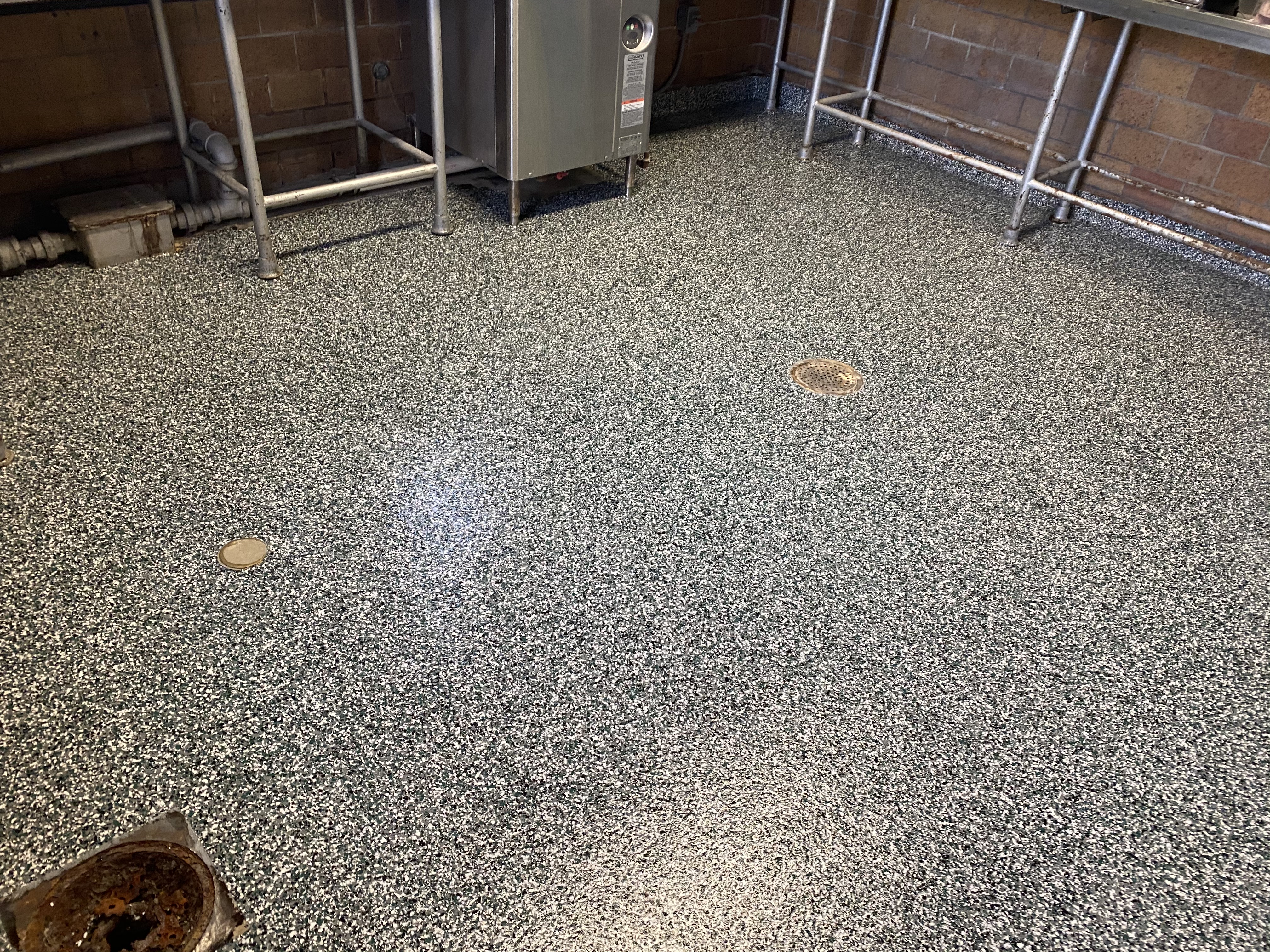 epoxy floor coating contractor in Cincinnati