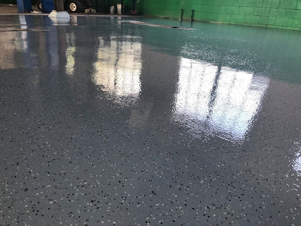 epoxy floor coating contractor in Cincinnati